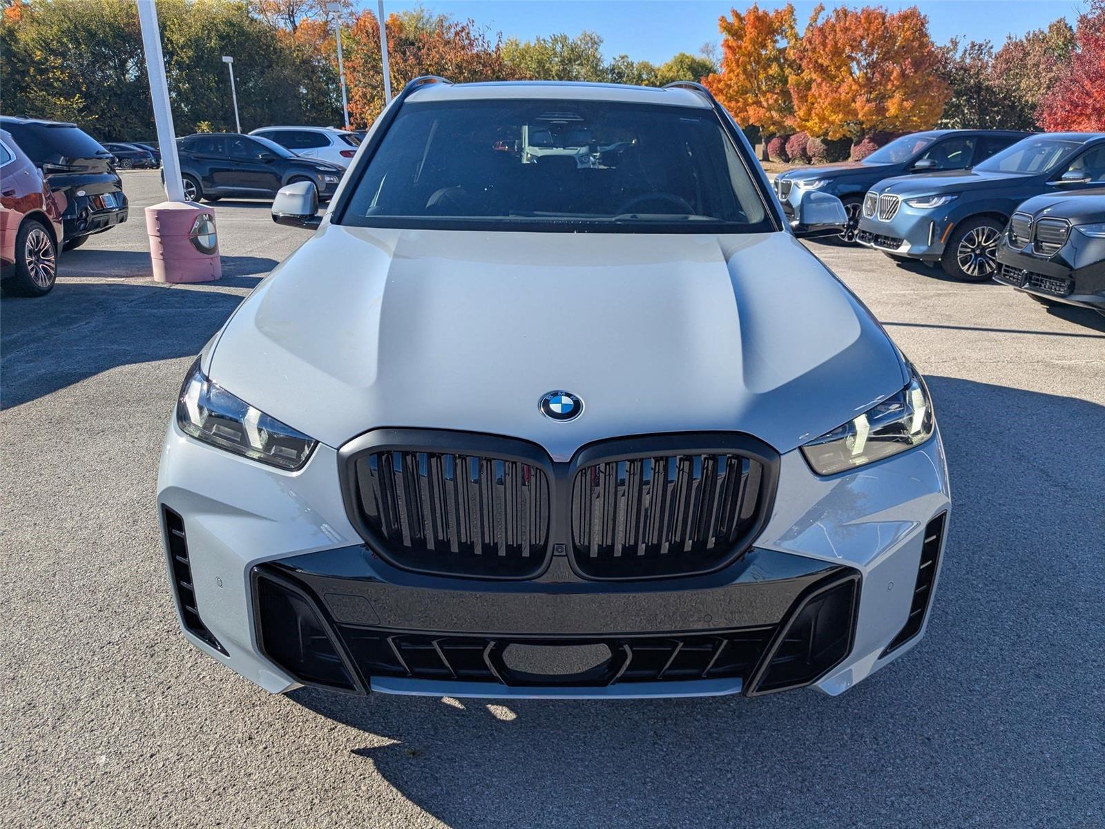 2026 Bmw X5 xDrive40i photo 2