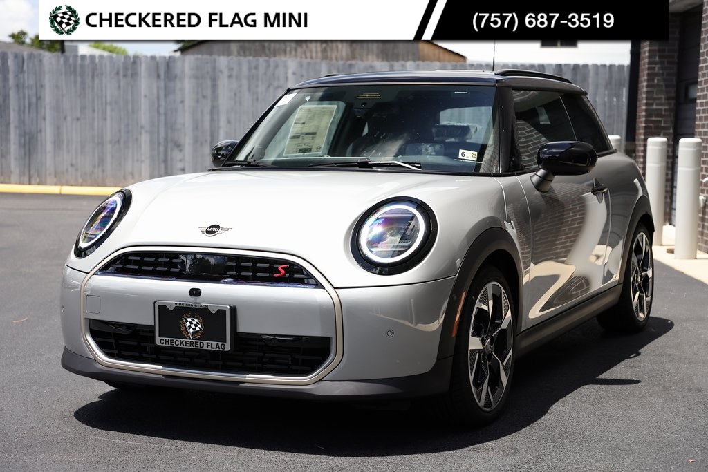 2025 Mini Cooper S Iconic photo 14
