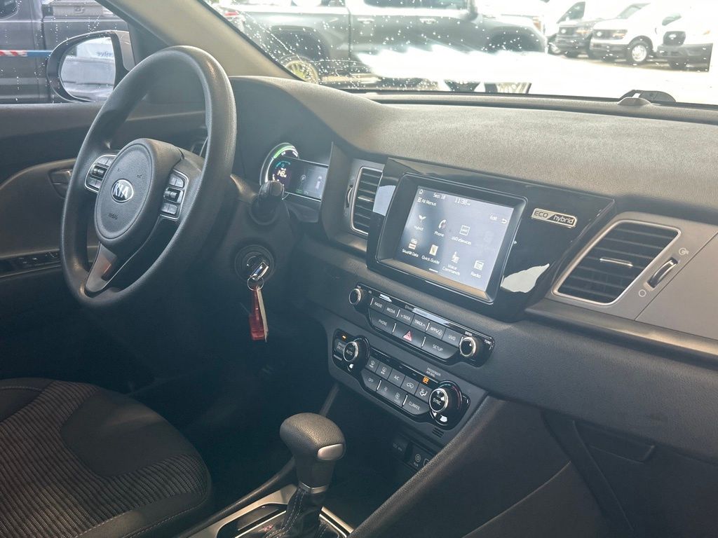 2019 Kia Niro FE photo 23