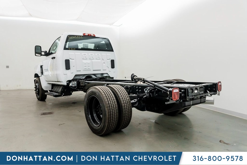 2023 Chevrolet Silverado 4500HD Work Truck photo 26