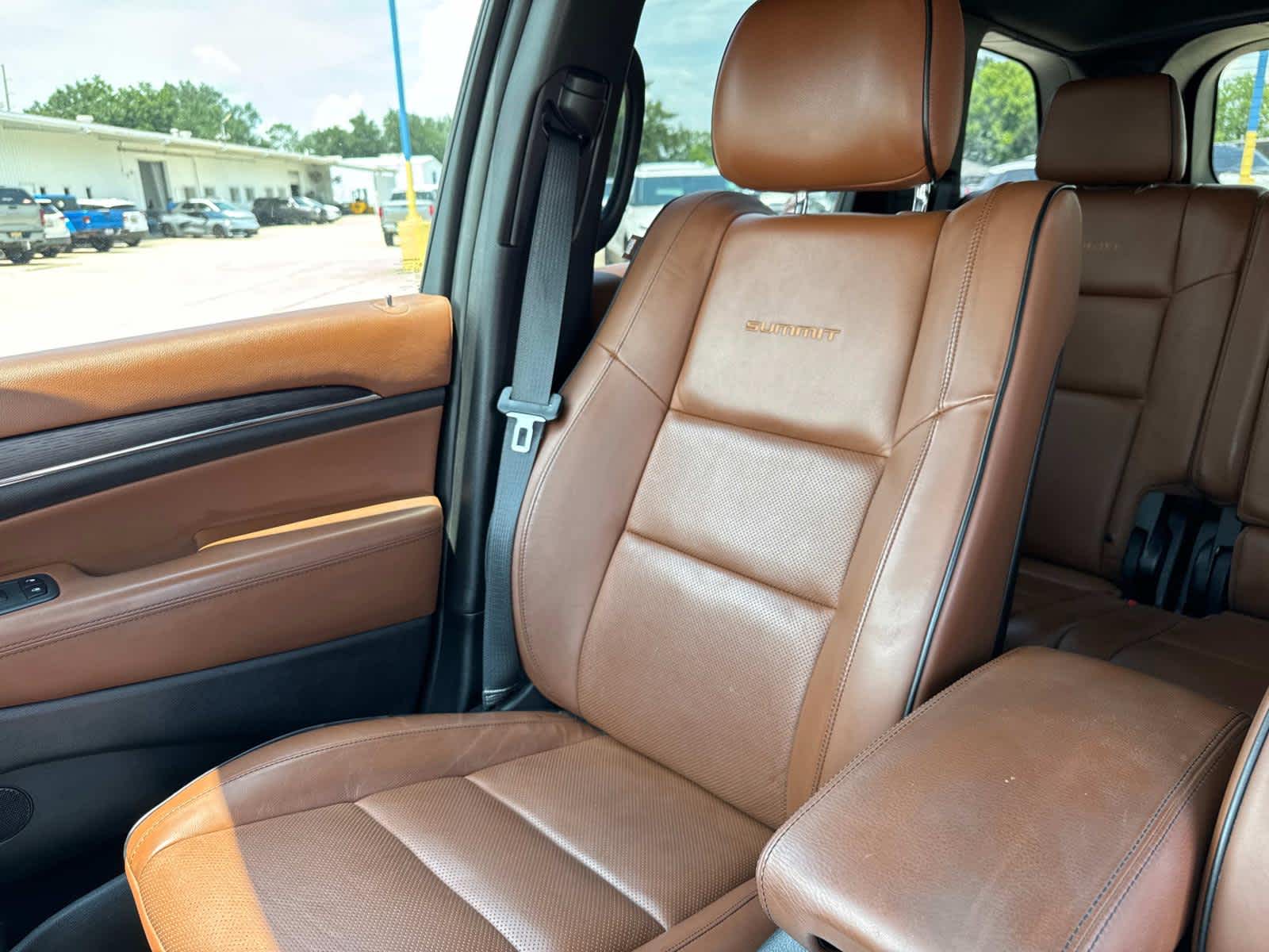 2021 Jeep Grand Cherokee Summit photo 36