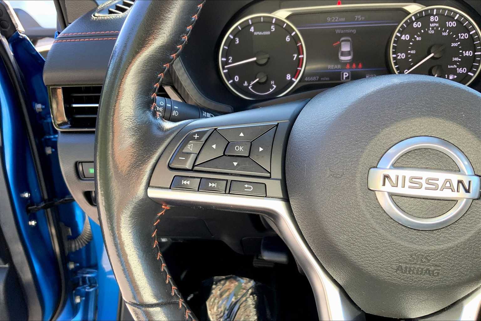 2022 Nissan Sentra SR photo 23