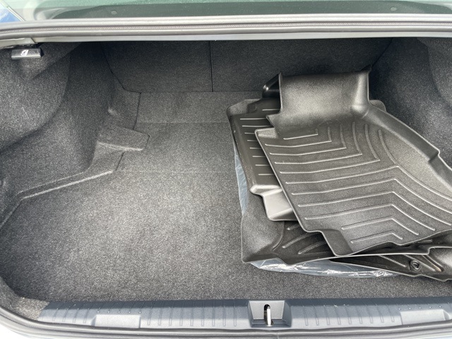 2022 Subaru Legacy Limited photo 12