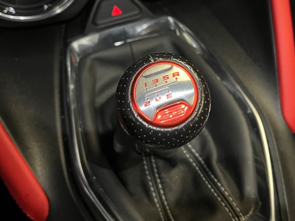 2022 Chevrolet Camaro SS photo 12