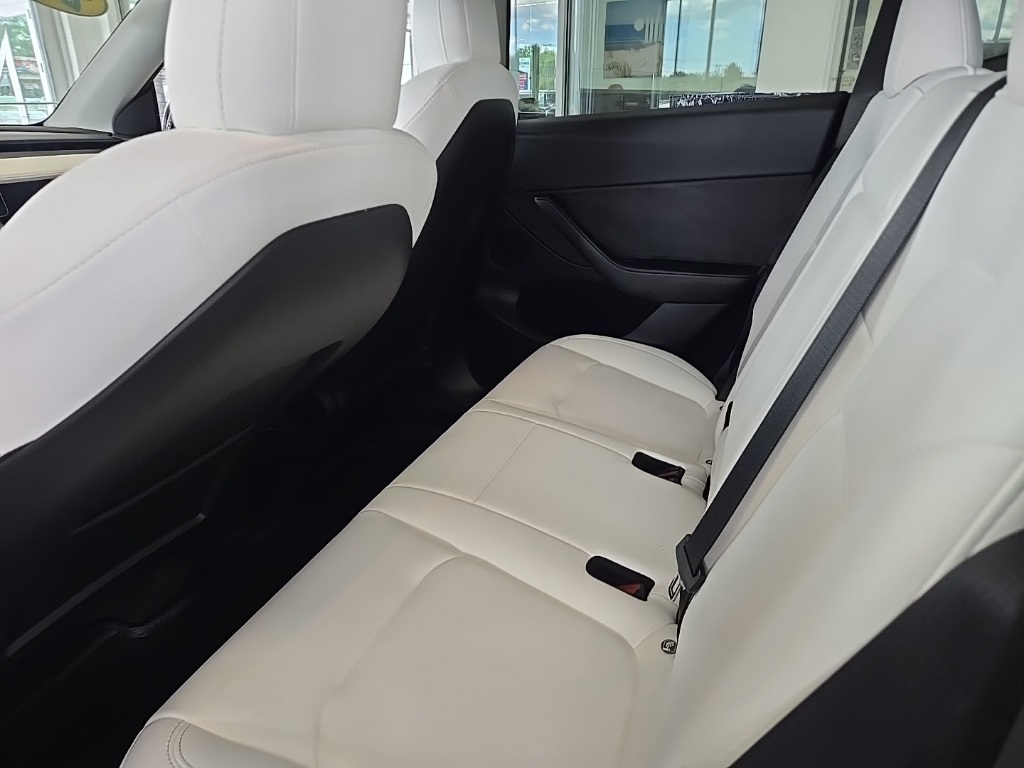 2023 Tesla Model Y Long Range photo 15