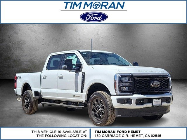 2025 Ford F-350 Super Duty Lariat's photo