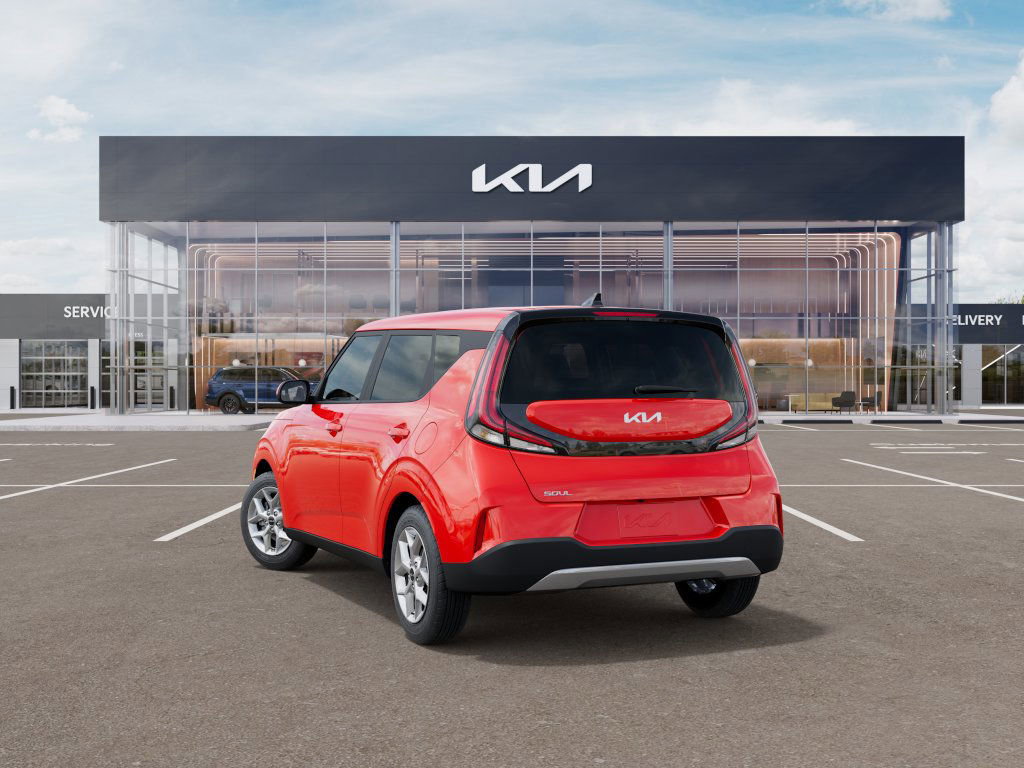 2025 Kia Soul LX photo 5