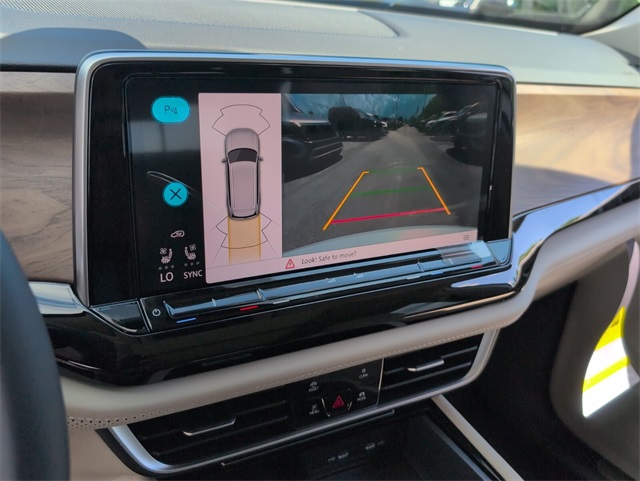 2026 Volkswagen Atlas SE Technology photo 13