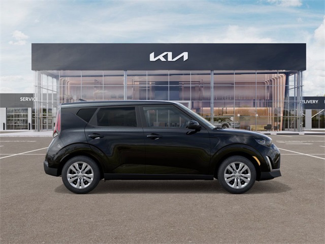 2025 Kia Soul LX photo 6