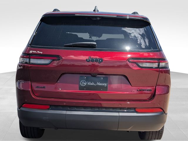 2025 Jeep Grand Cherokee Limited photo 4