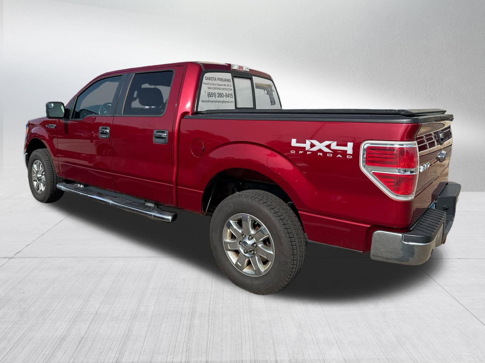 2013 Ford F-150 XLT photo 4