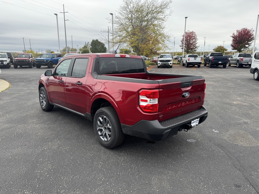 2025 Ford Maverick XLT photo 4