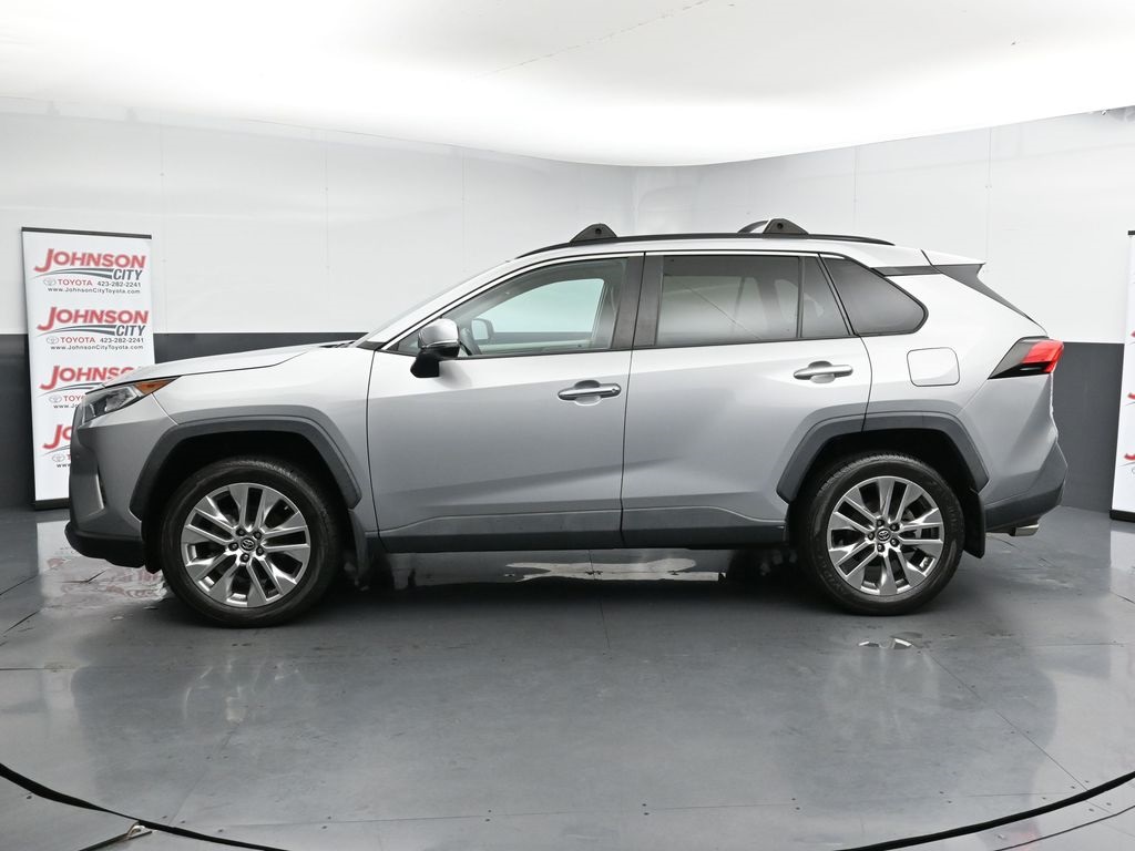 2019 Toyota RAV4 Limited photo 2