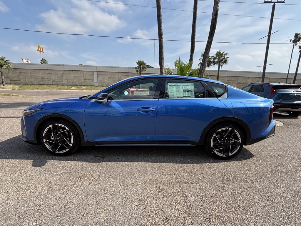 2025 Kia K4 GT-Line photo 4