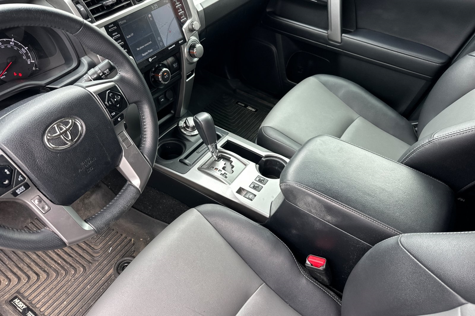 2022 Toyota 4Runner SR5 Premium 4WD photo 6