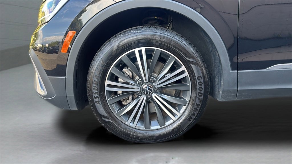 2024 Volkswagen Tiguan Wolfsburg Edition photo 21