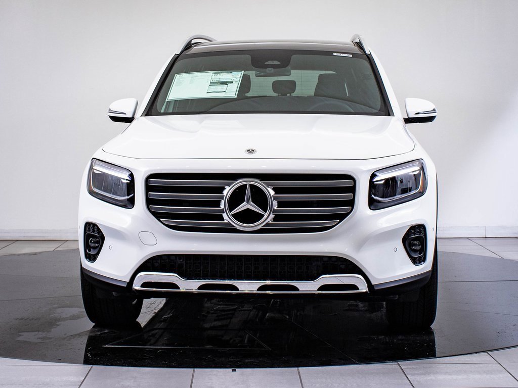 2026 Mercedes Benz GLB 250 4MATIC photo 2