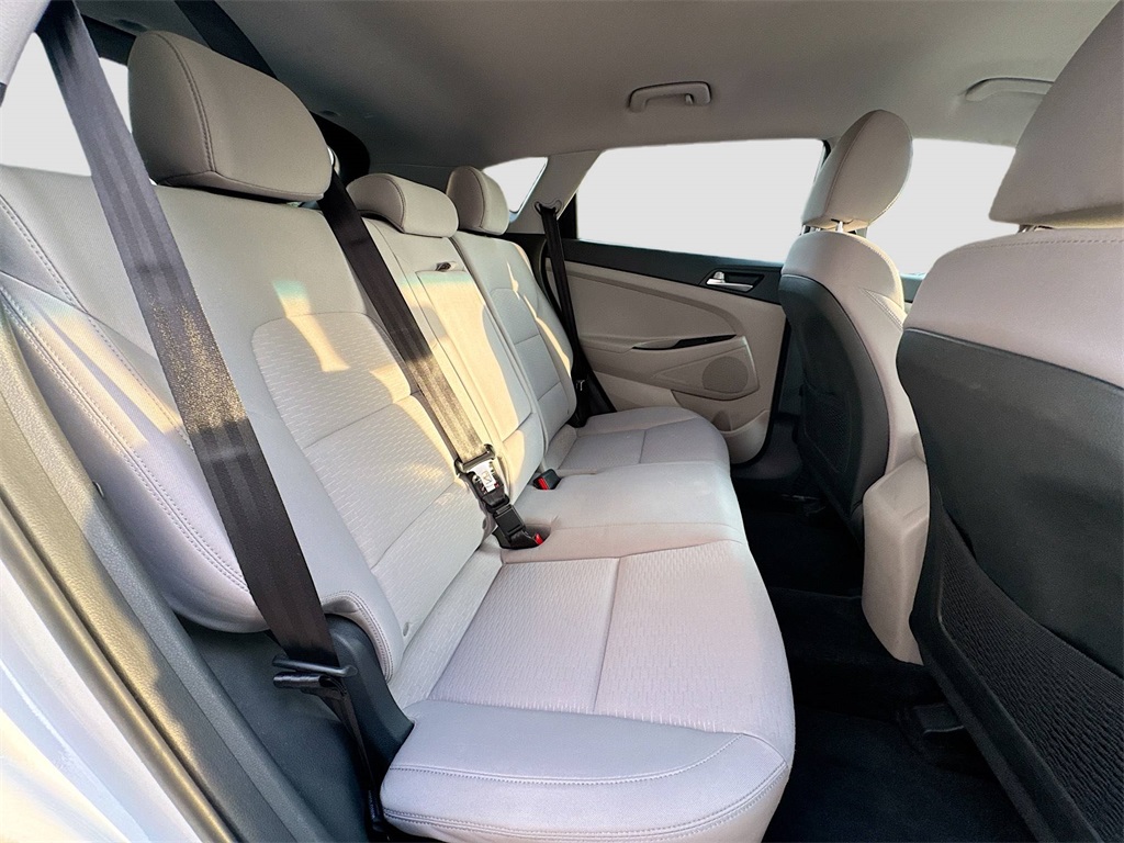2020 Hyundai Tucson Value photo 24