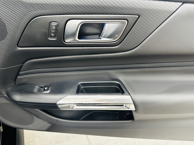 2025 Ford Mustang GT Premium Convertible photo 22