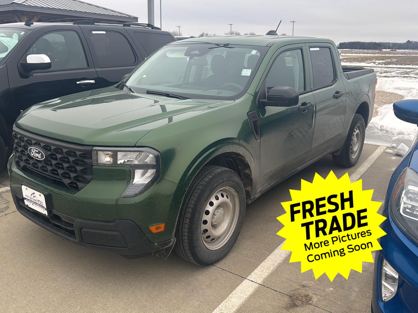 2025 Ford Maverick XL's photo