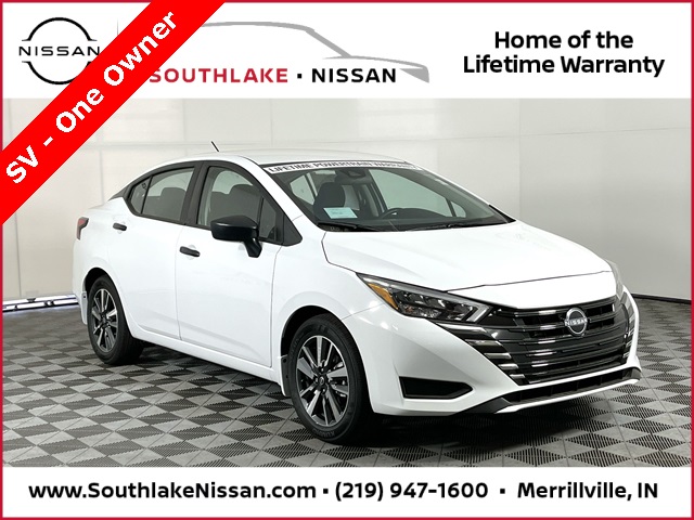 2025 Nissan Versa Sedan SV's photo
