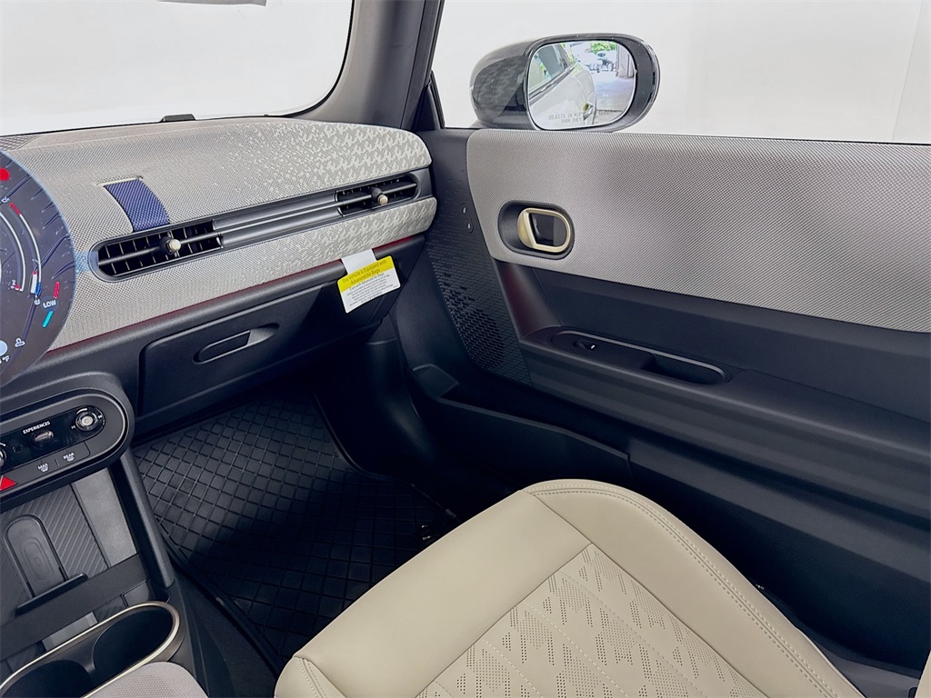 2025 Mini Cooper photo 21