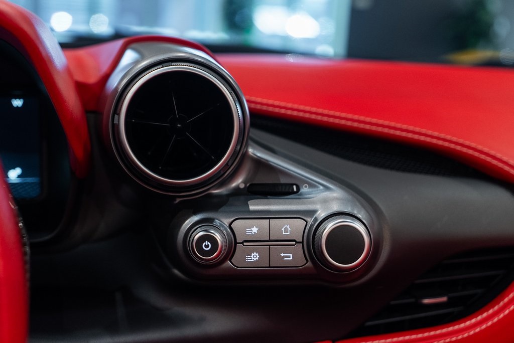 2023 Ferrari F8 Spider Base photo 30