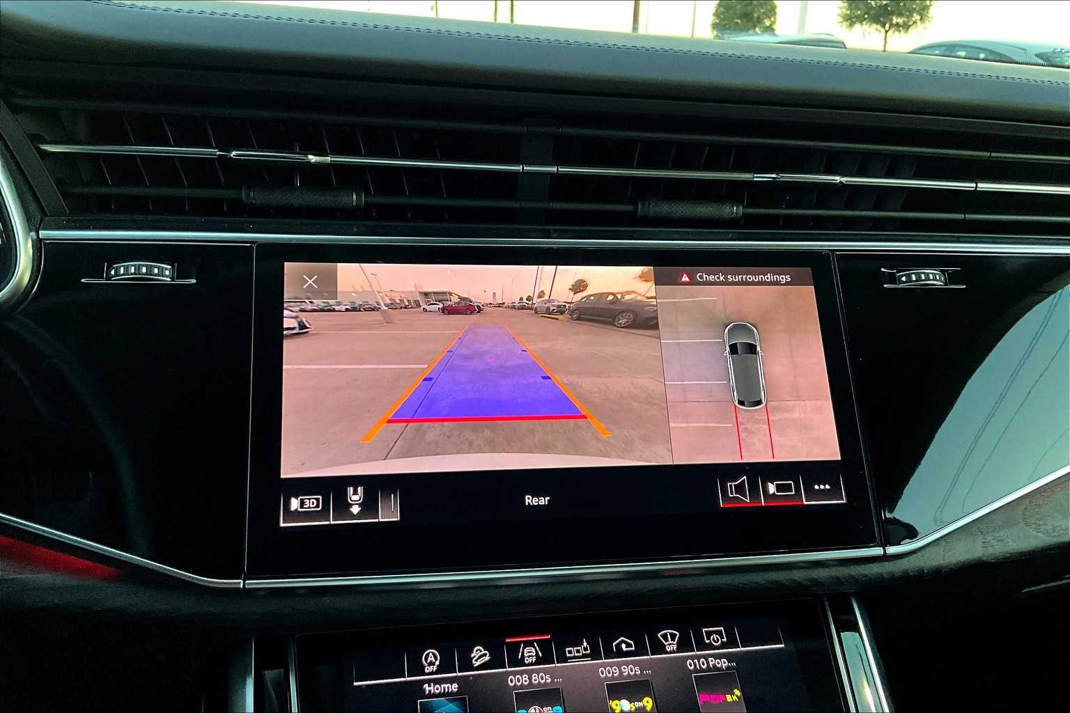 2019 Audi Q8 line Prestige photo 23