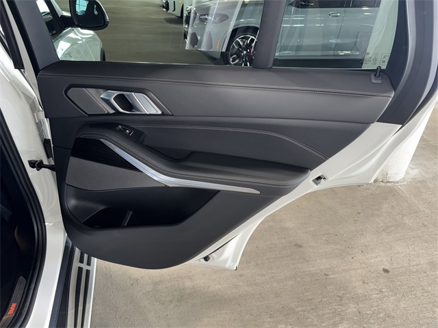 2024 Bmw X5 xDrive50e photo 9
