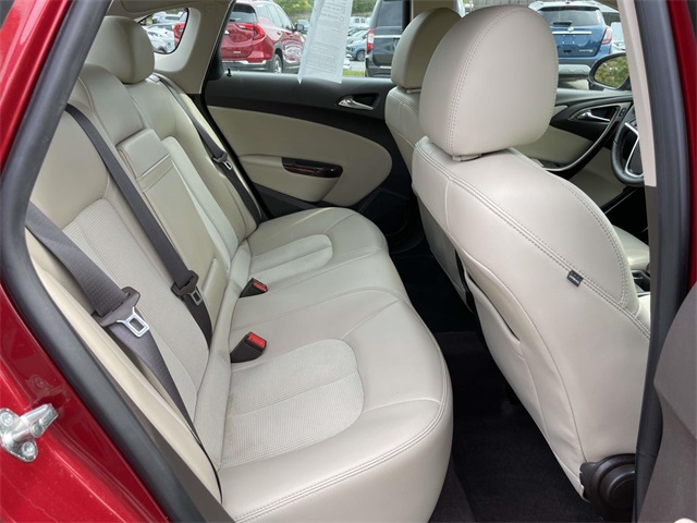 2015 Buick Verano Base photo 10