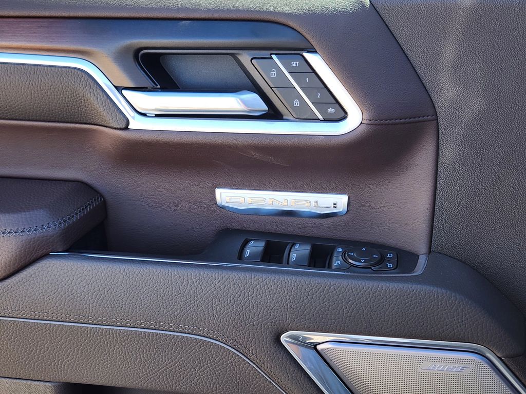 2025 Gmc Sierra 1500 Denali photo 10