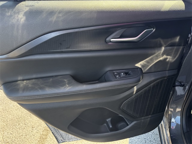 2023 Jeep Grand Cherokee Altitude photo 17