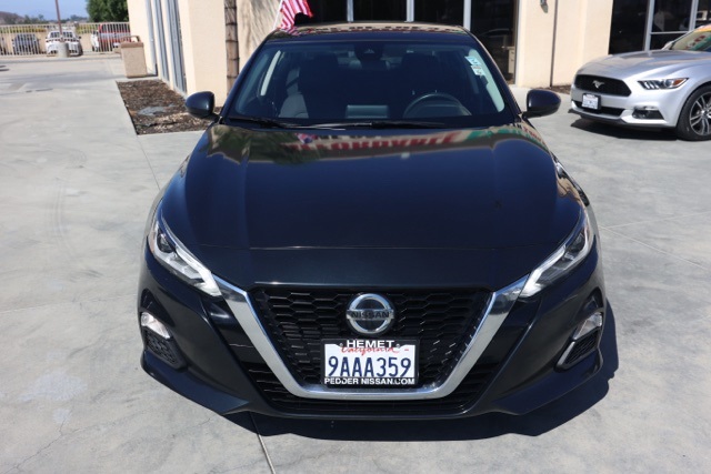 2021 Nissan Altima 2.5 SV photo 8