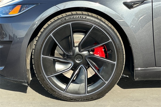 2024 Tesla Model 3 Performance photo 14