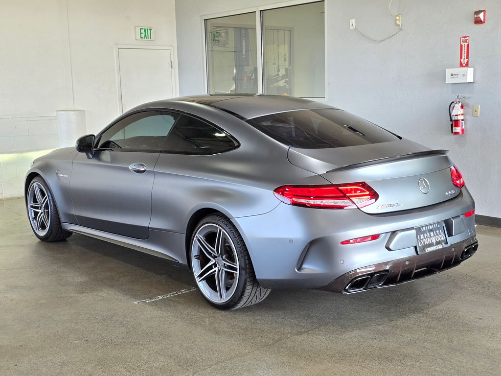 2019 Mercedes Benz C AMG 63 S photo 3
