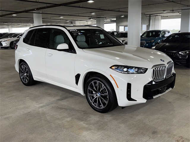 2025 BMW X5 50e