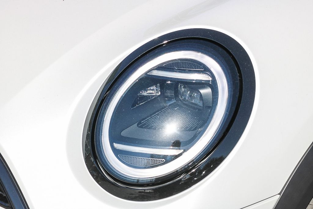2025 Mini Cooper 2 Door Hardtop Signature photo 4