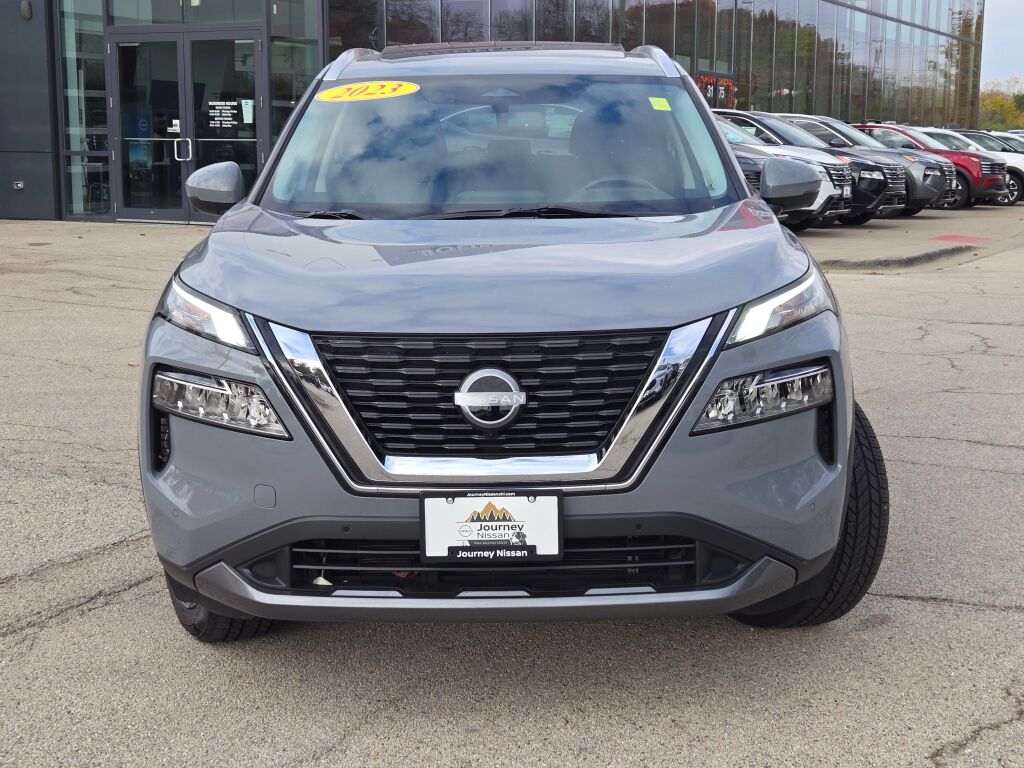2023 Nissan Rogue SL photo 4