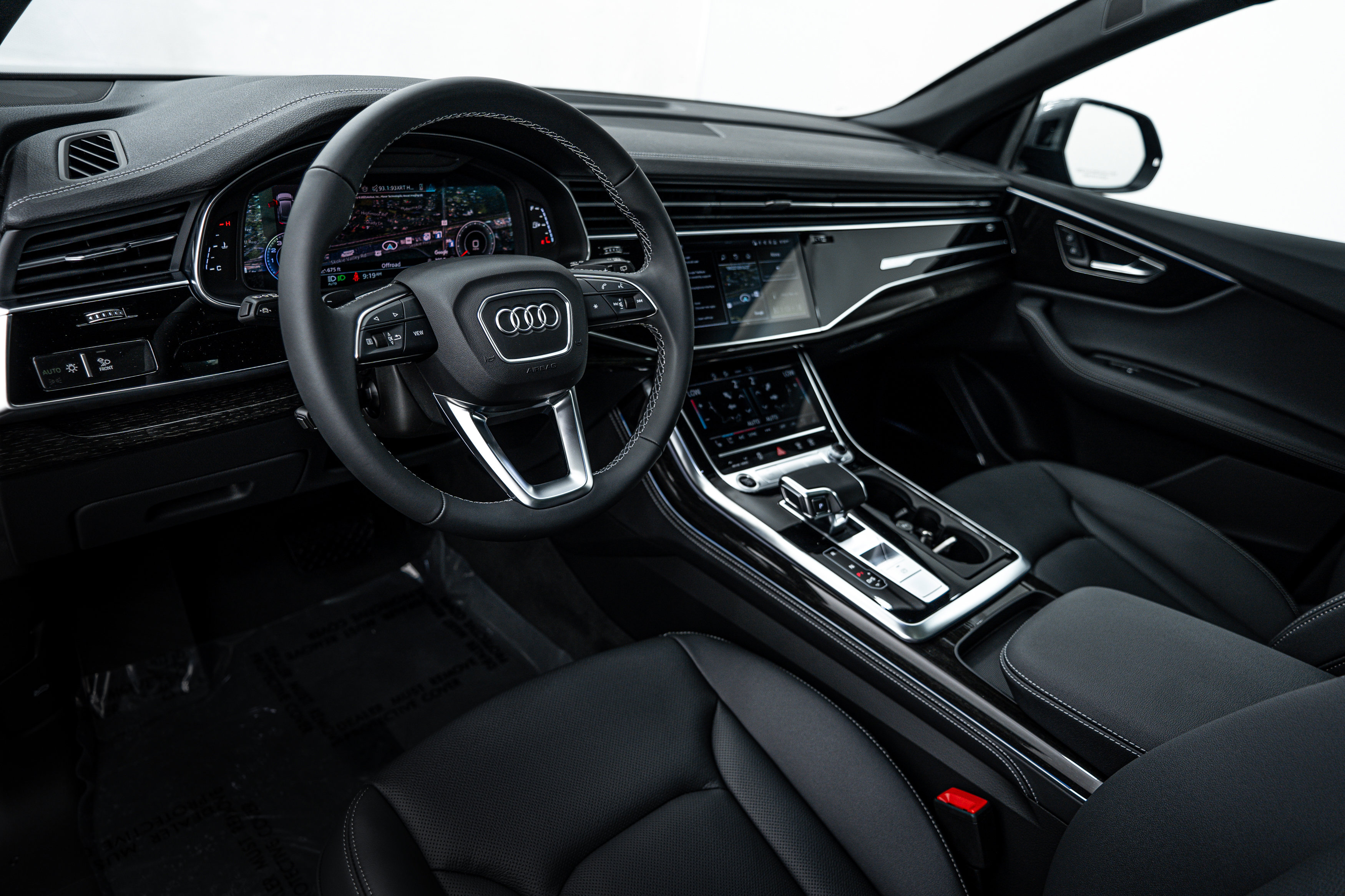 2025 Audi Q8 Premium Plus photo 8