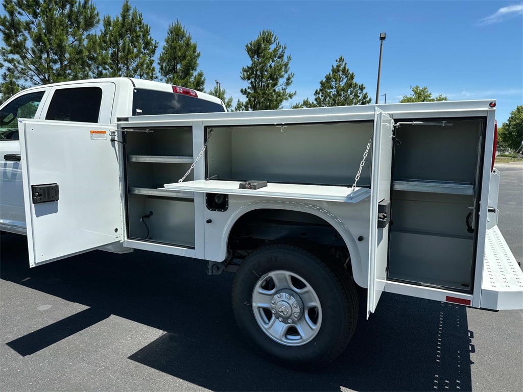 2024 Ram 2500 Tradesman photo 12