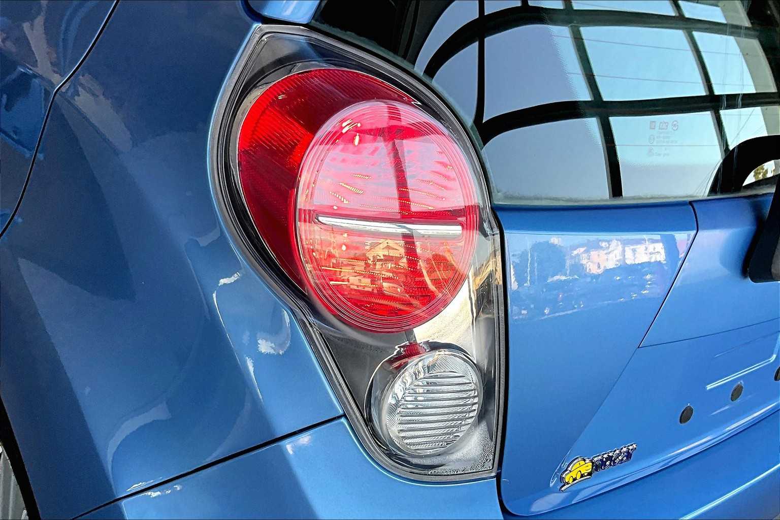2014 Chevrolet Spark LS photo 28