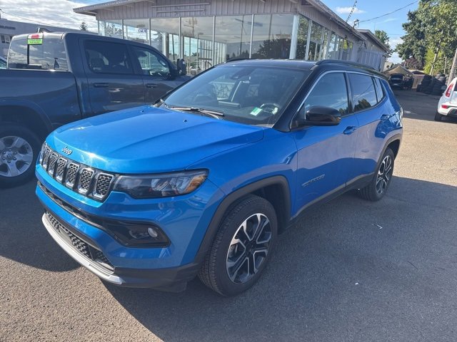 2024 Jeep Compass Limited photo 2