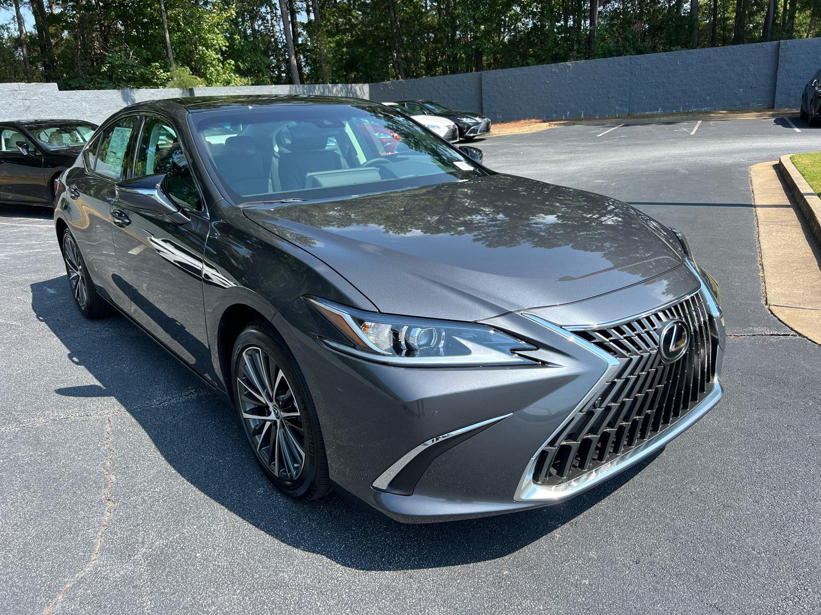 2025 Lexus ES 350 photo 4