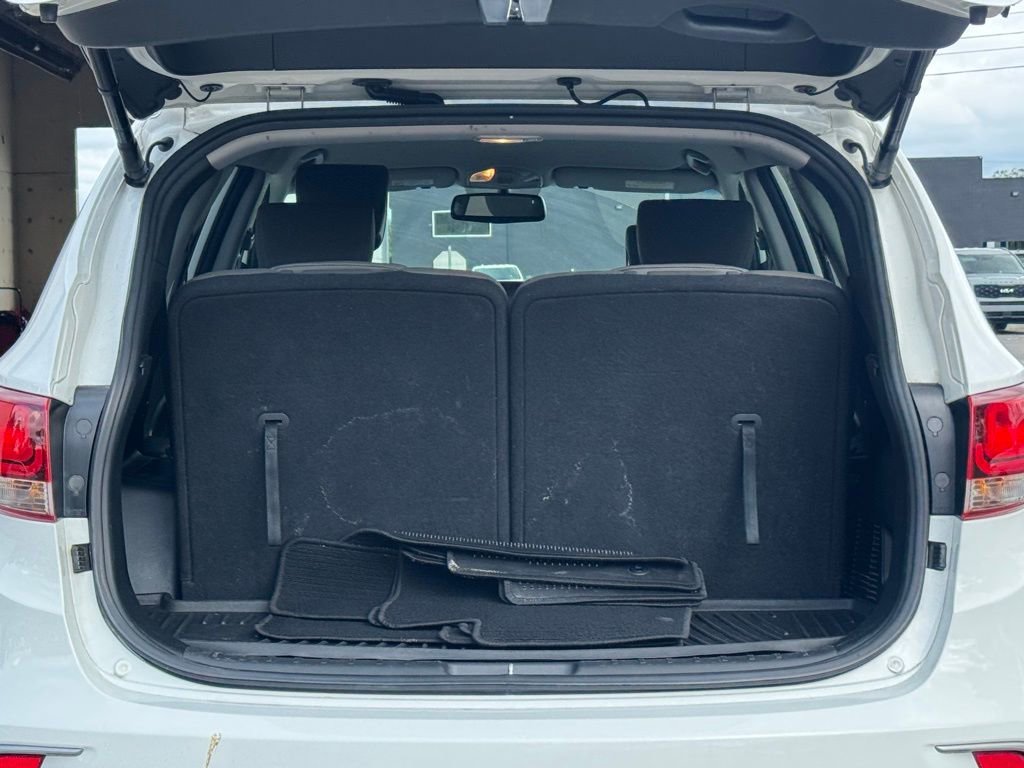 2017 Hyundai Santa Fe SE photo 29