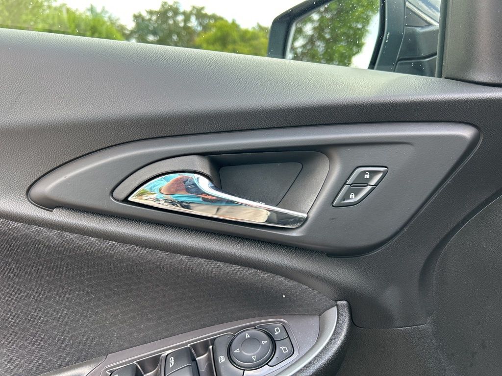 2023 Chevrolet Malibu 1LT photo 10