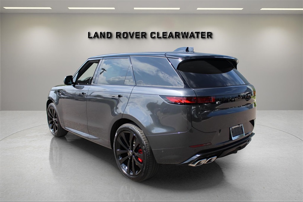2025 Land Rover Range Rover Sport SE photo 2