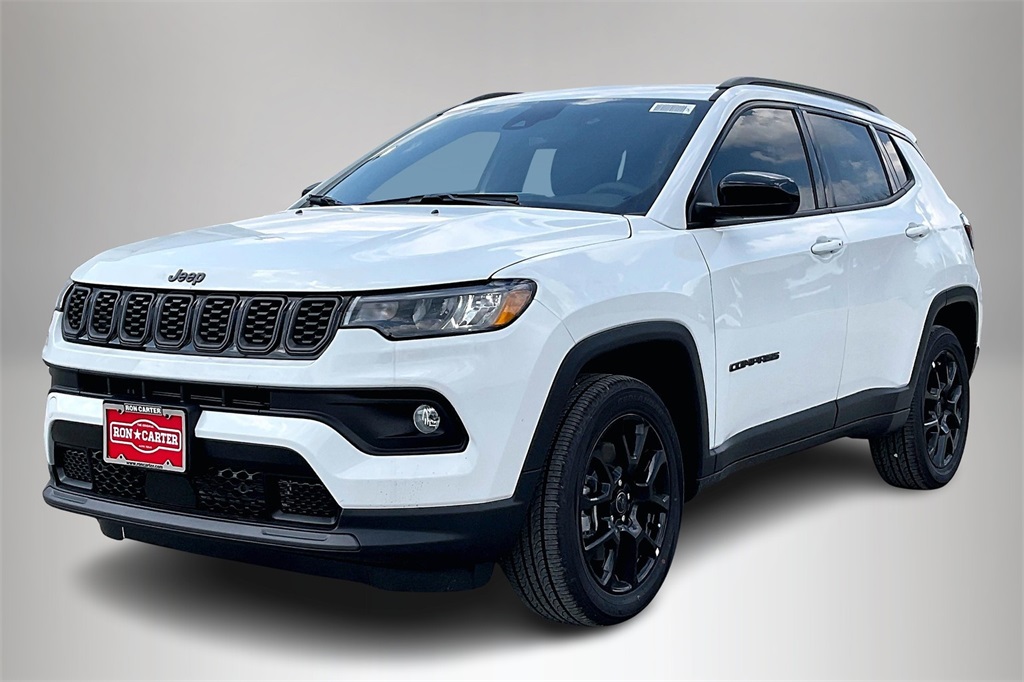 2026 Jeep Compass Latitude Altitude photo 2