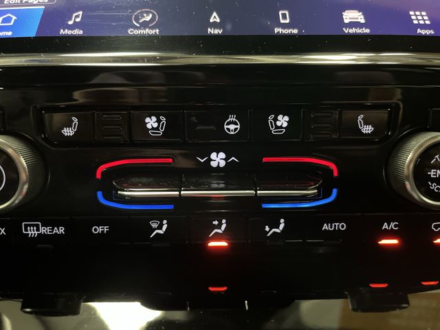 2025 Jeep Grand Cherokee L Summit photo 3