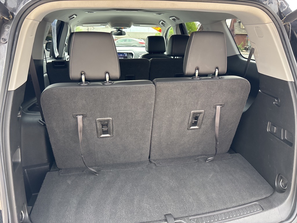 2023 Gmc Acadia SLT photo 18