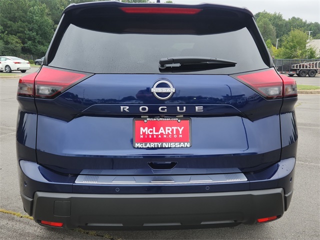 2026 Nissan Rogue SV photo 3